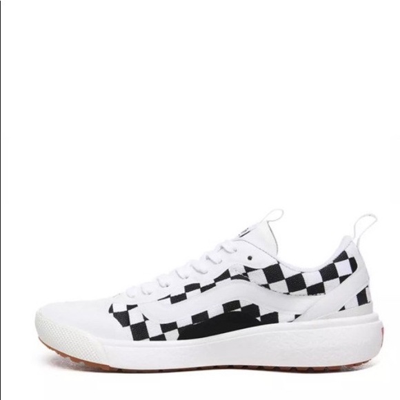 vans ultrarange exo checkerboard